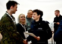 Komendant Powiatowy Policji w Zambrowie składa gratulacje.