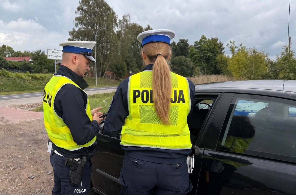 Policja zatrzymała trzech nietrzeźwych kierowców w powiecie zambrowskim